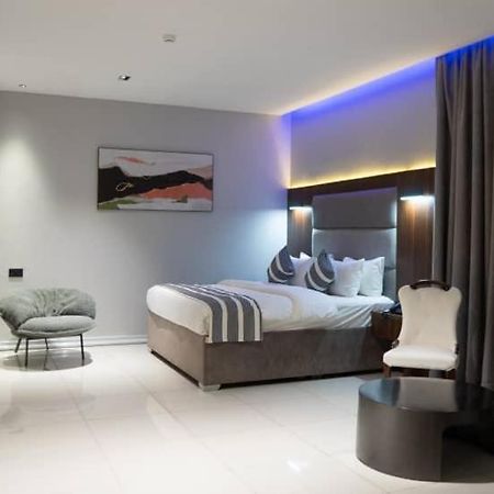 Gravity Hotels By Ace Owerri Extérieur photo