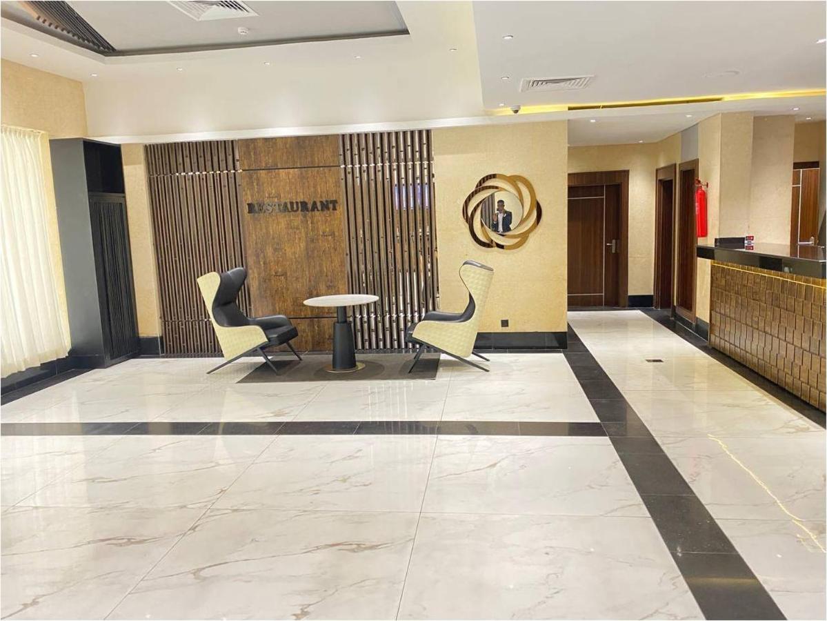 Gravity Hotels By Ace Owerri Extérieur photo