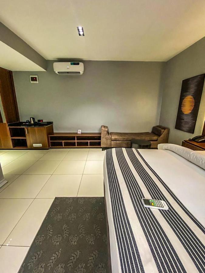 Gravity Hotels By Ace Owerri Extérieur photo